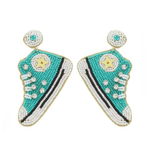 Retro chuck sneakers earrings - Picture 1 of 4